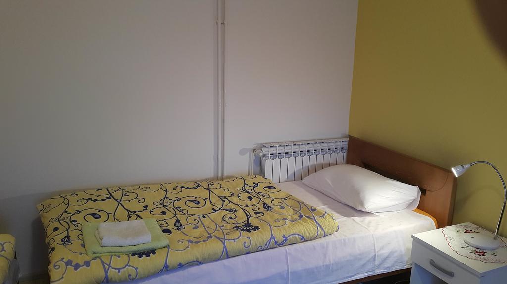 Guest House Boska Pančevo Екстериор снимка