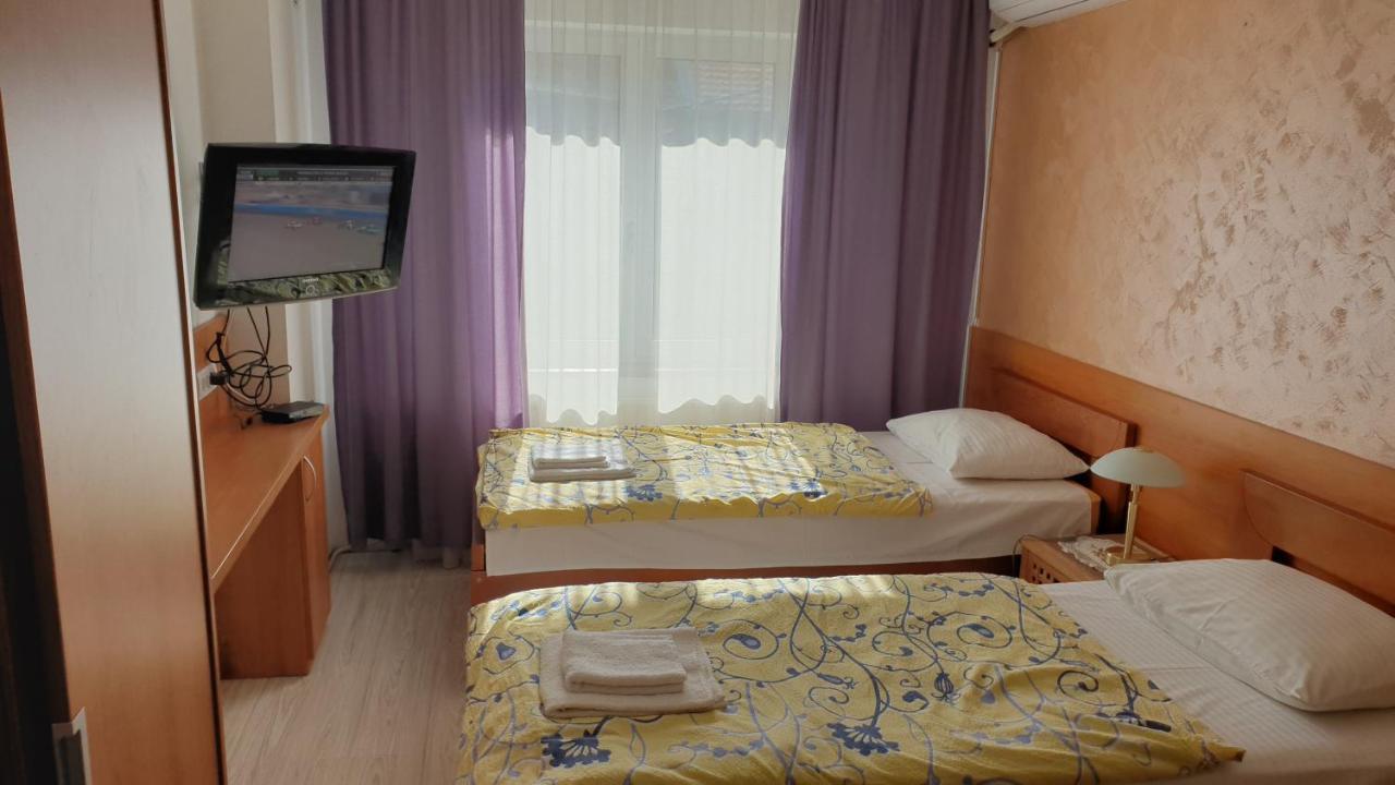 Guest House Boska Pančevo Екстериор снимка